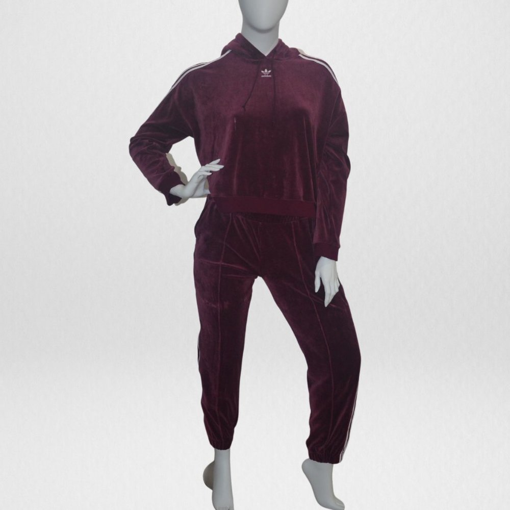 Adidas Sweatsuit